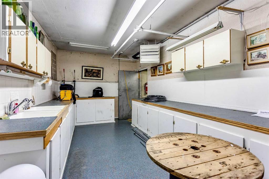 236, 15 Everstone Drive Sw, Calgary, Alberta  T2Y 5B5 - Photo 35 - A2287628