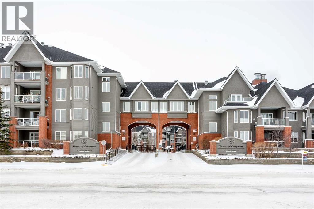 236, 15 Everstone Drive Sw, Calgary, Alberta  T2Y 5B5 - Photo 1 - A2287628
