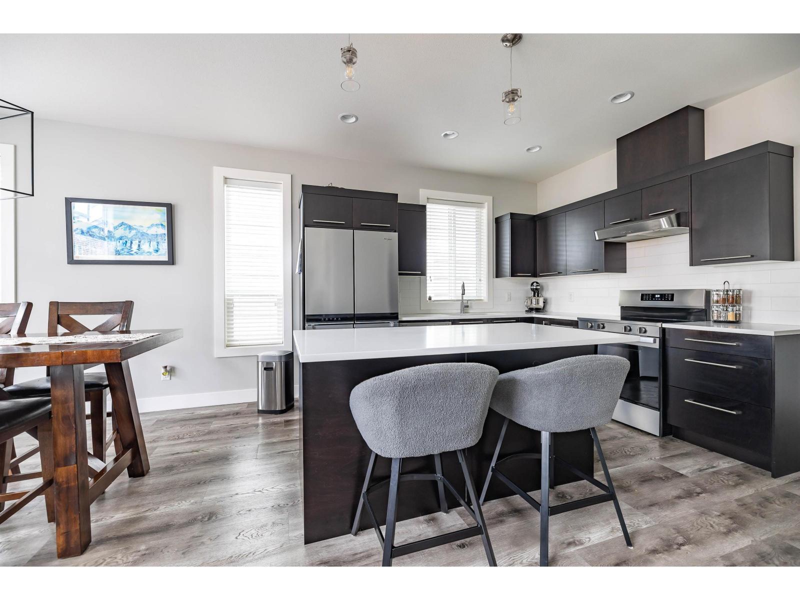 32574 Ross Drive, Mission, British Columbia  V2V 0G1 - Photo 8 - R3092343