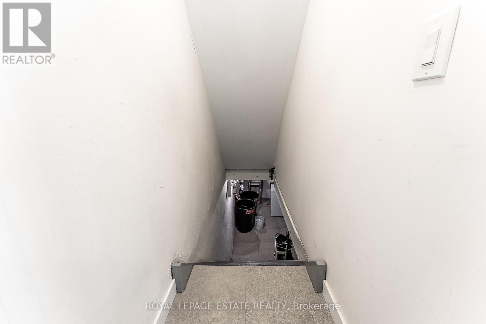 1007 Kingston Road, Toronto (The Beaches), Ontario  M4E 1T3 - Photo 11 - E12813378