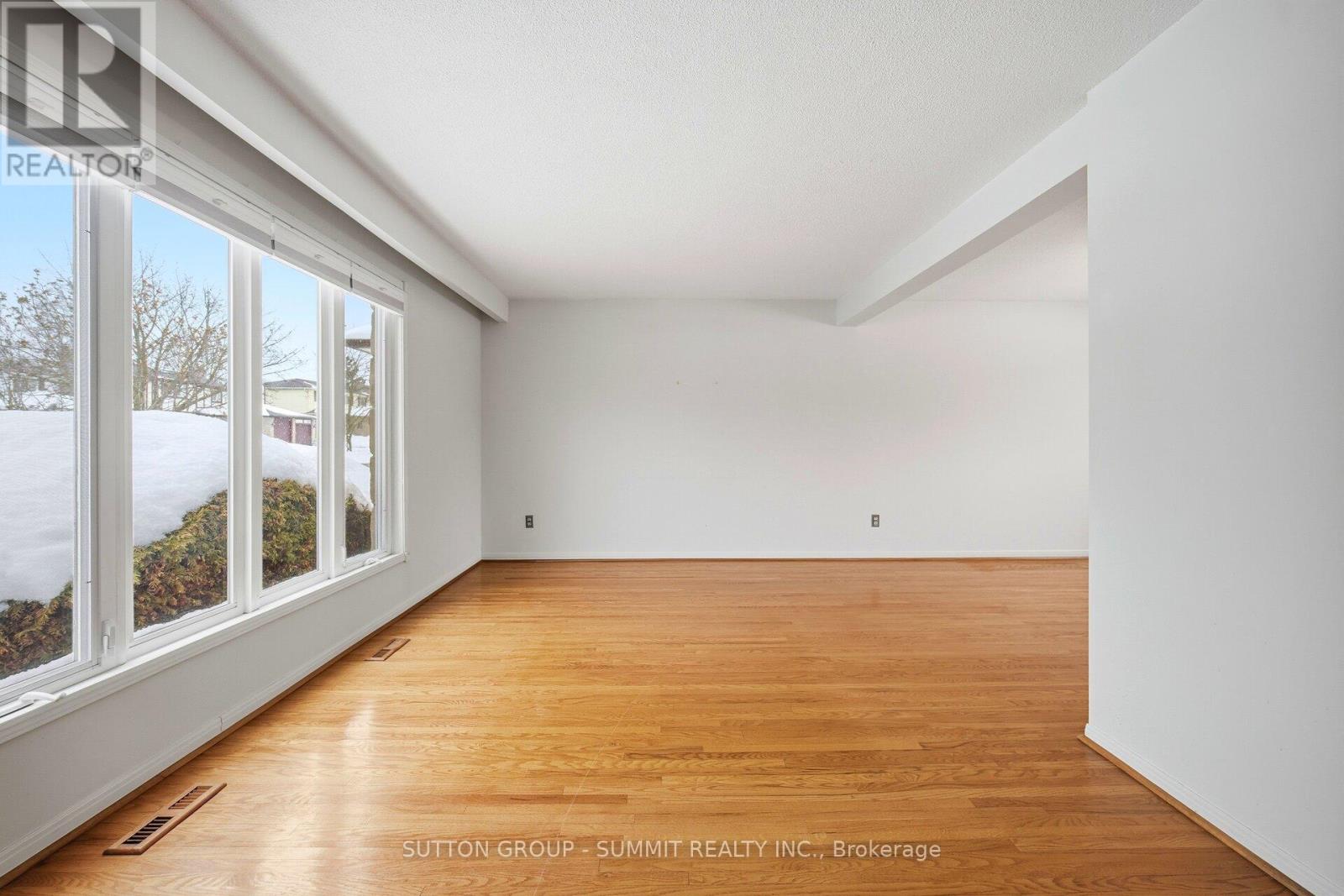 506 Petticoat Lane, Pickering, Ontario  L1W 3J1 - Photo 5 - E12813454