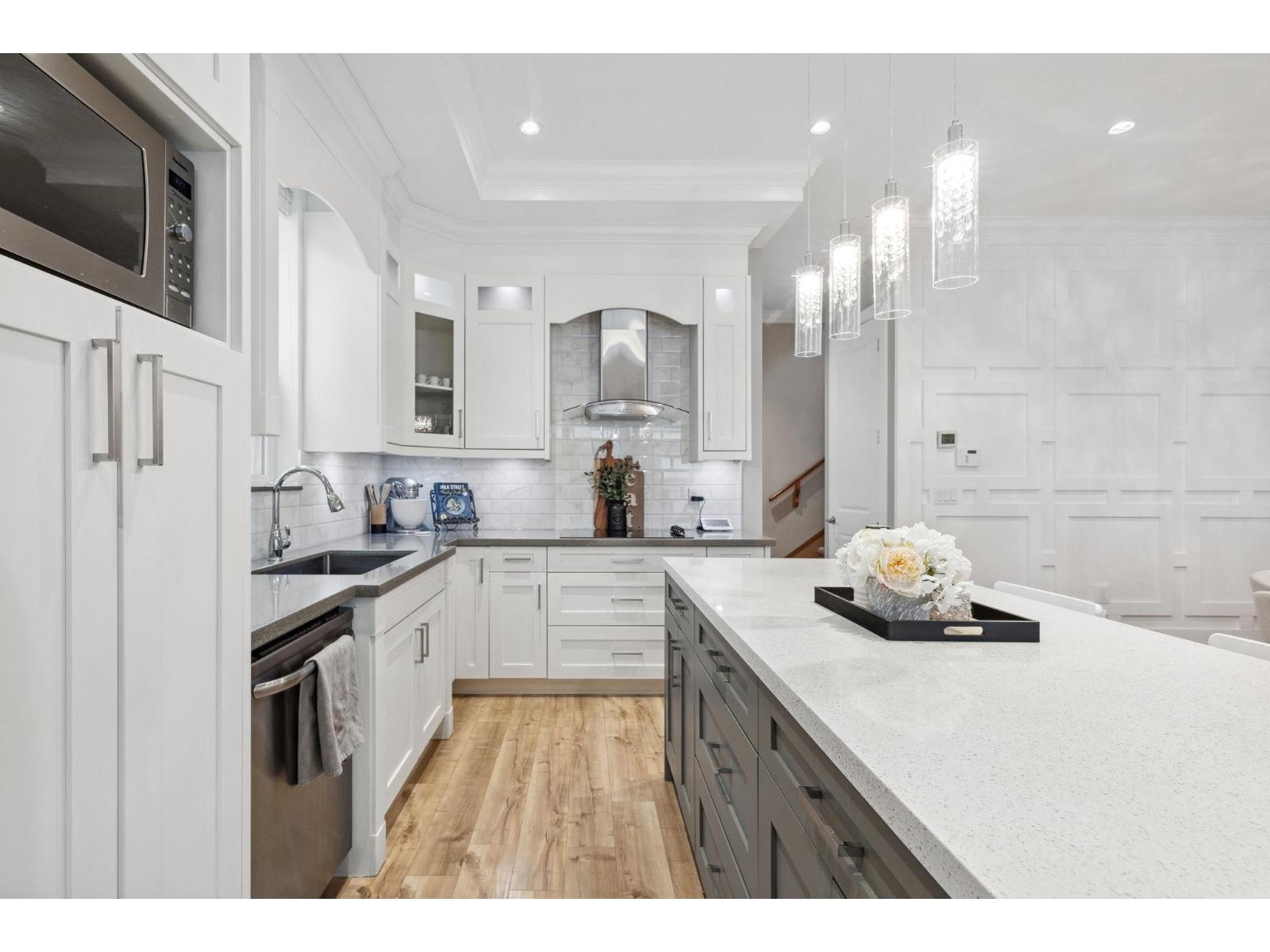 5926 139a Street, Surrey, British Columbia V3X 0G6 - Photo 11 - R3092692