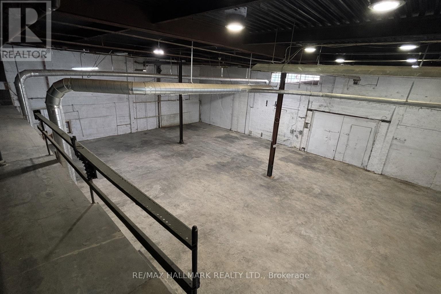 A&b - 48 Prospect Street, Newmarket, Ontario  L3Y 3S9 - Photo 6 - N12813360