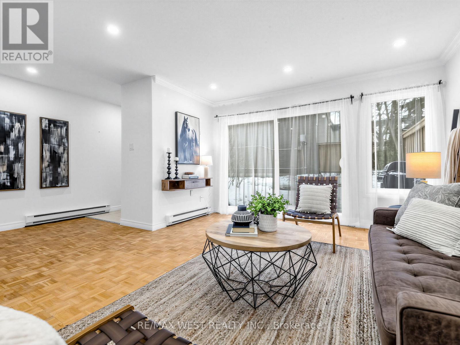 117 - 246 Milestone Crescent, Aurora, Ontario  L4G 3M2 - Photo 3 - N12813388