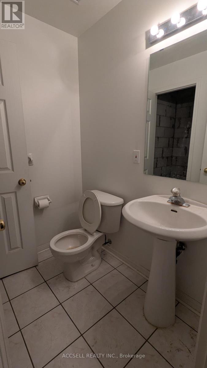 13 - 20 St Moritz Way, Markham, Ontario  L3R 4G4 - Photo 10 - N12813424