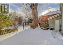 107 LAKELAND CRESCENT, Richmond Hill, Ontario