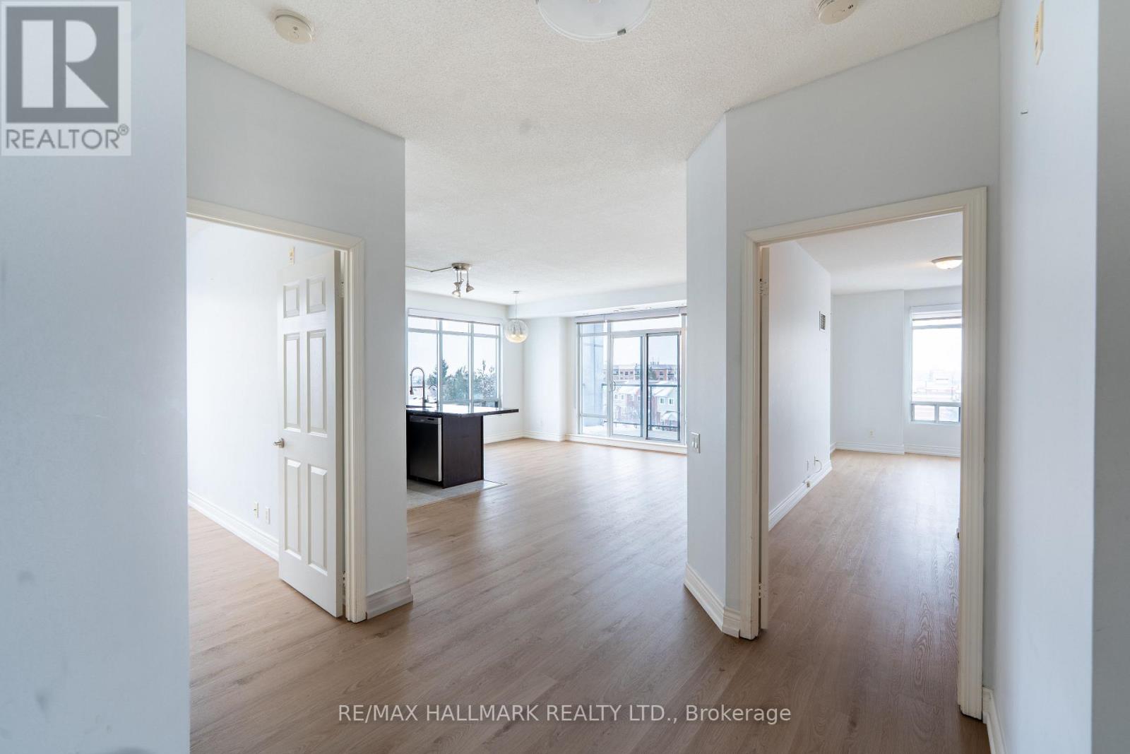 304 - 11121 Yonge Street, Richmond Hill, Ontario  L4C 0S7 - Photo 10 - N12813446