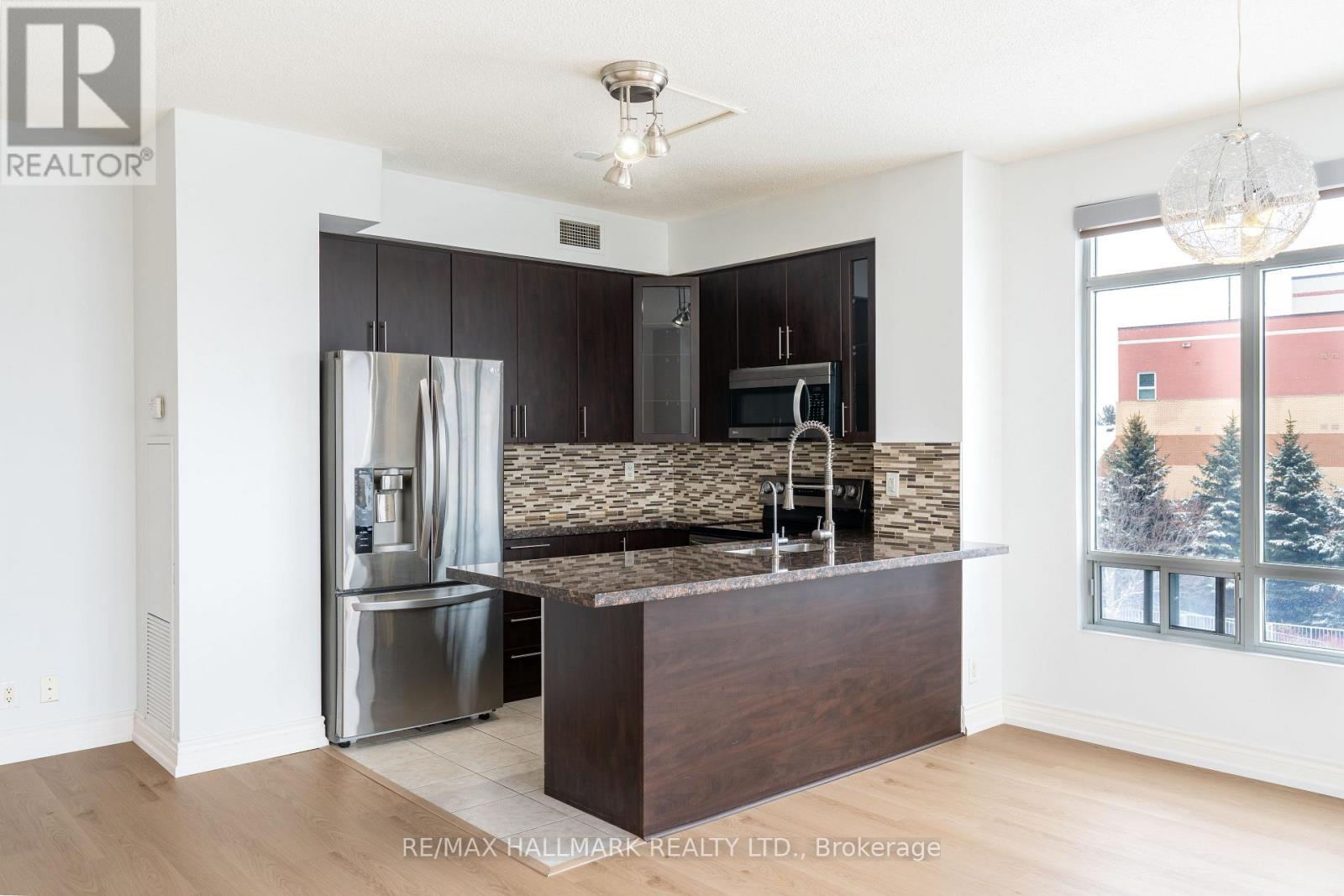 304 - 11121 Yonge Street, Richmond Hill, Ontario  L4C 0S7 - Photo 17 - N12813446