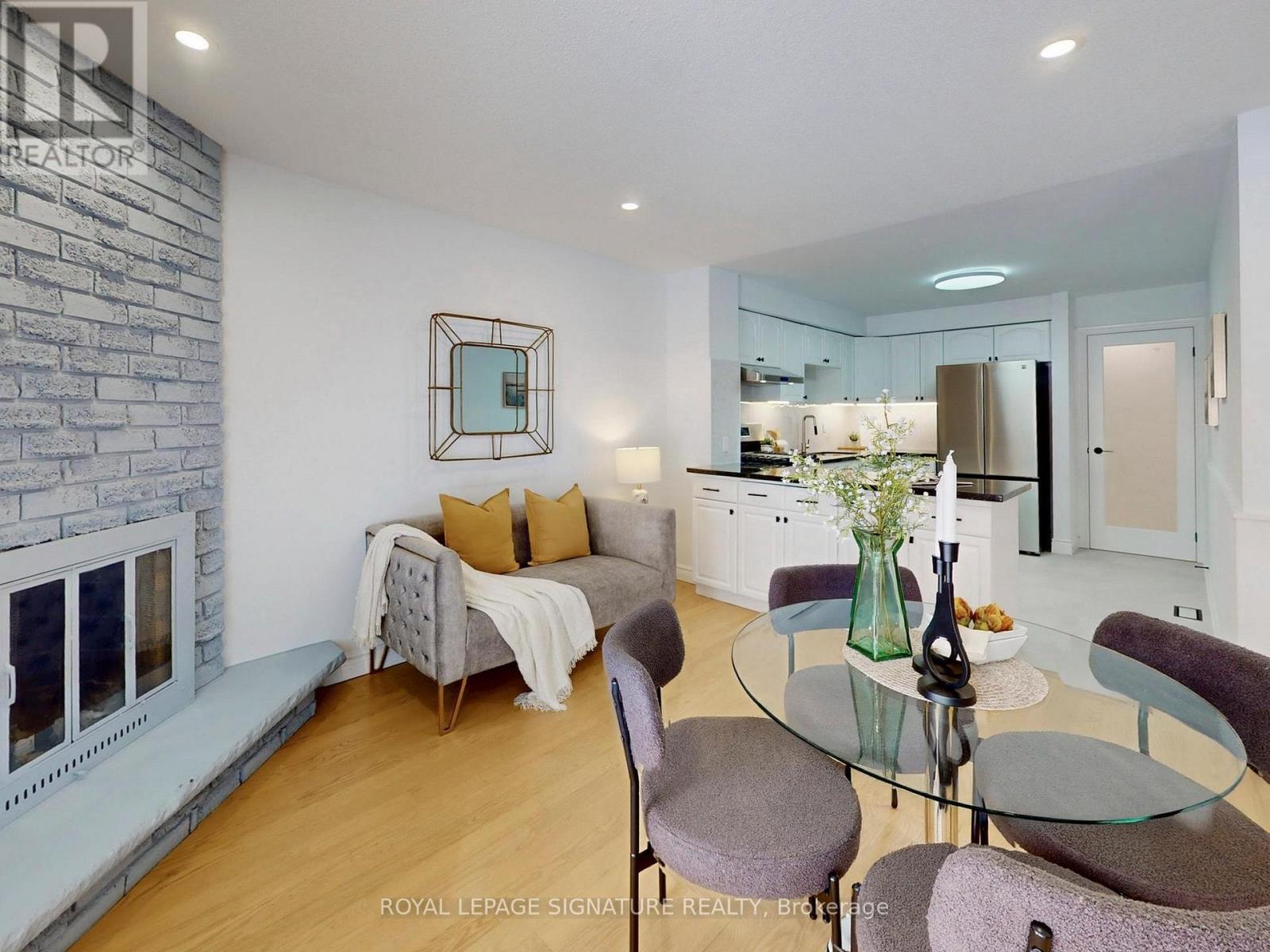 65 Fordcombe Crescent, Markham, Ontario  L3R 3E7 - Photo 15 - N12813518