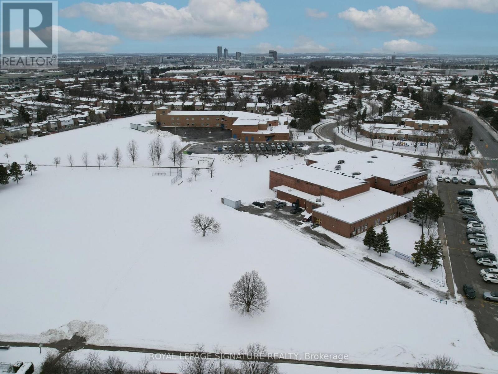 65 Fordcombe Crescent, Markham, Ontario  L3R 3E7 - Photo 44 - N12813518