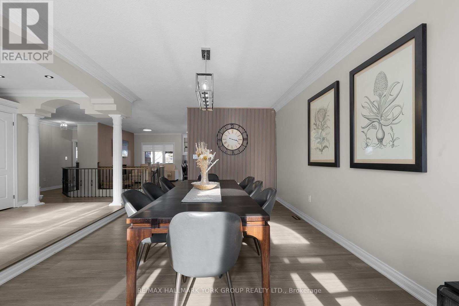 18 Todd Drive, Barrie (Bayshore), Ontario  L4N 9K6 - Photo 8 - S12813312