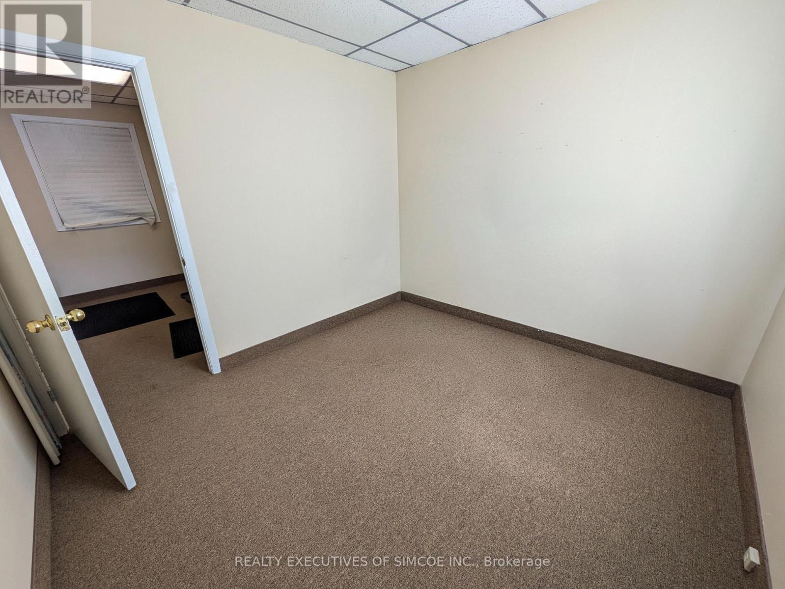 203 - 28 Owen Street, Barrie, Ontario  L4M 3G7 - Photo 12 - S12813500