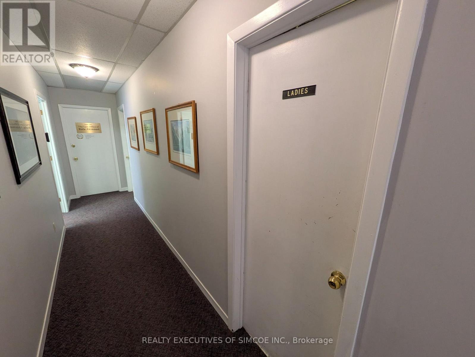 203 - 28 Owen Street, Barrie, Ontario  L4M 3G7 - Photo 8 - S12813500