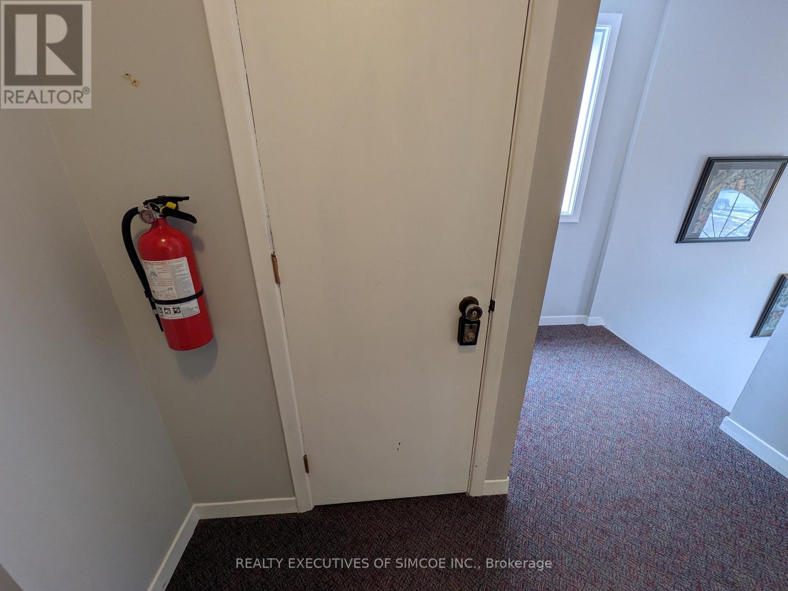 203 - 28 Owen Street, Barrie, Ontario  L4M 3G7 - Photo 9 - S12813500