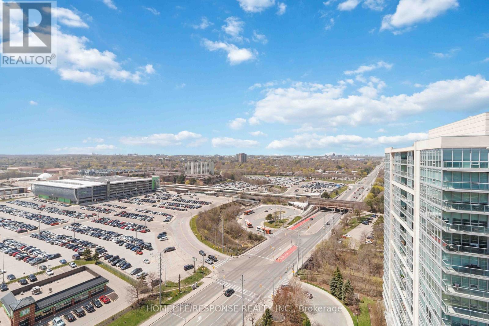 Ph1911 - 1035 Southdown Road, Mississauga, Ontario  L5J 0A3 - Photo 29 - W12813324