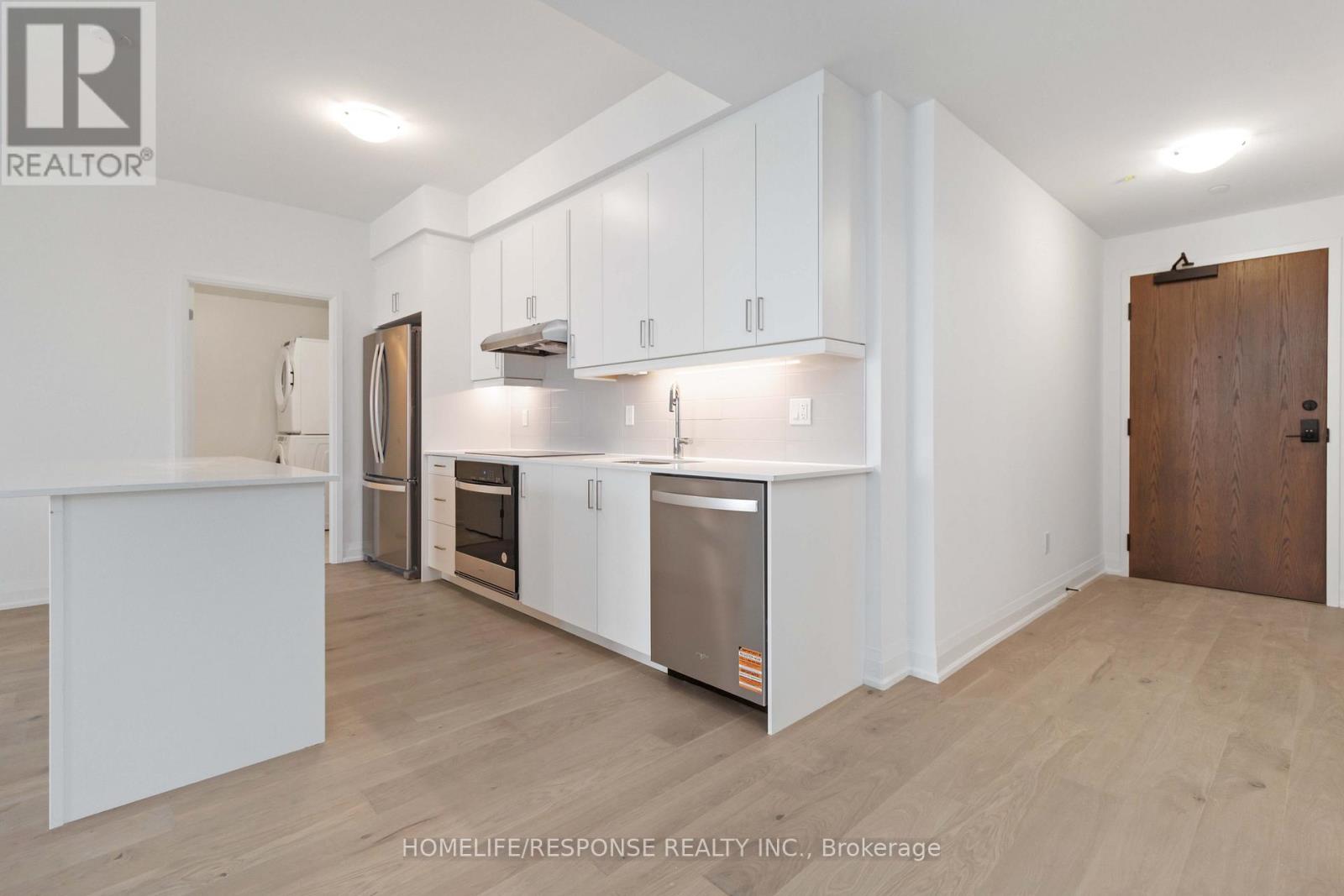 Ph1911 - 1035 Southdown Road, Mississauga, Ontario  L5J 0A3 - Photo 6 - W12813324