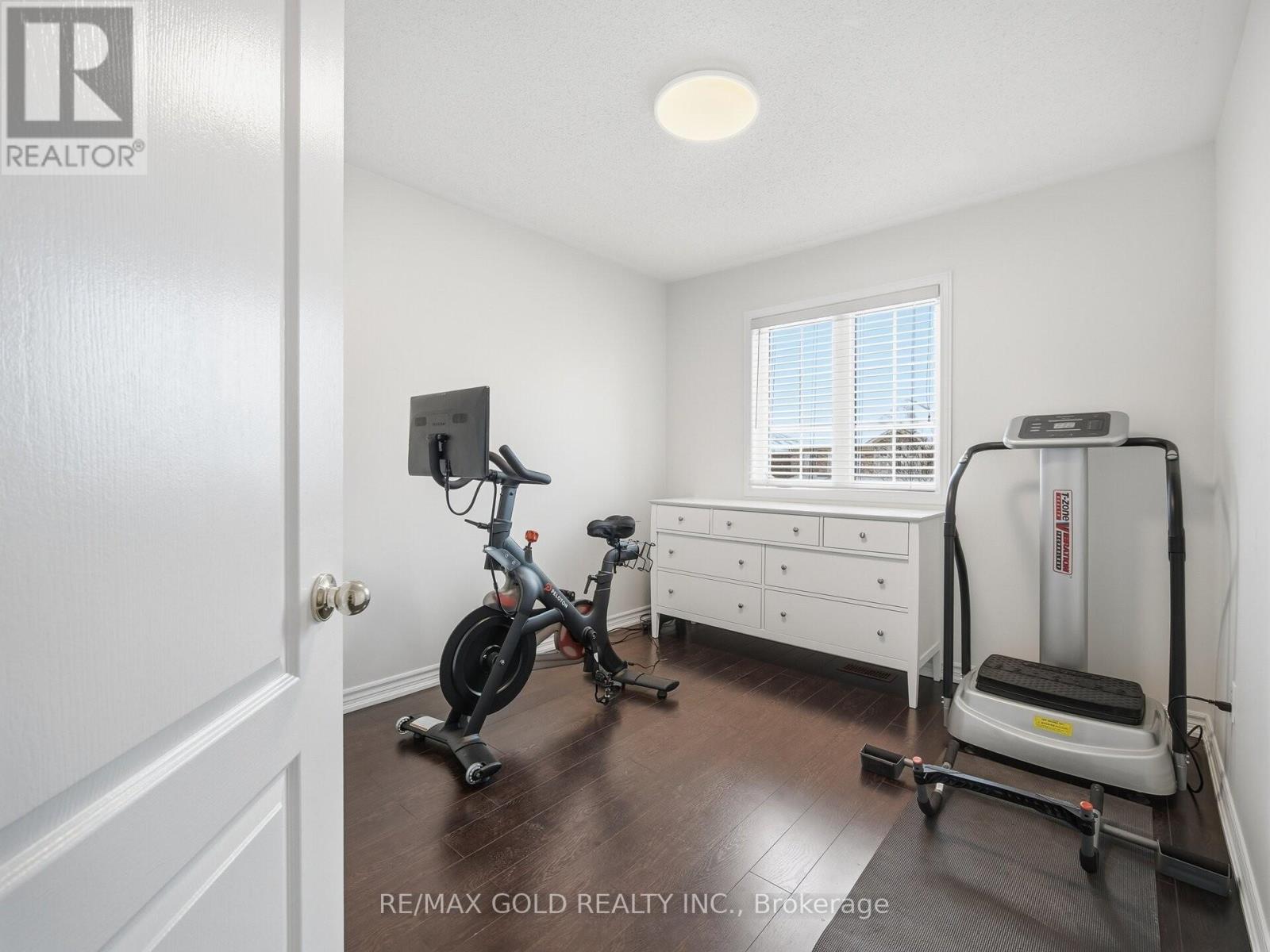 78 Passfield Trail, Brampton, Ontario  L6P 1V1 - Photo 19 - W12813352