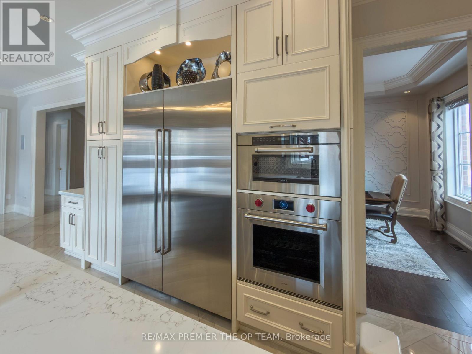 4 John Carroll Drive, Brampton, Ontario  L6P 4K5 - Photo 12 - W12813466