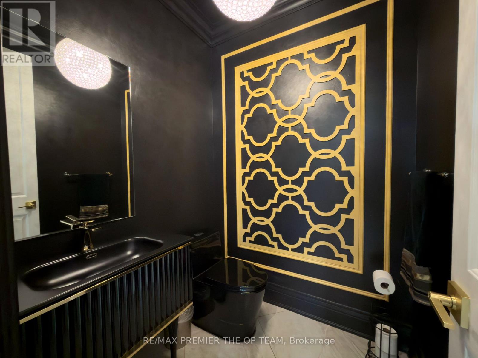 4 John Carroll Drive, Brampton, Ontario  L6P 4K5 - Photo 17 - W12813466