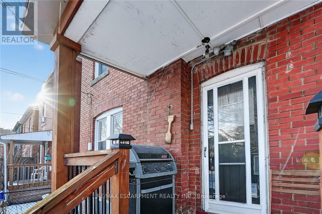 207 Edgemont Street S, Hamilton, Ontario  L8K 2J1 - Photo 29 - X12813336