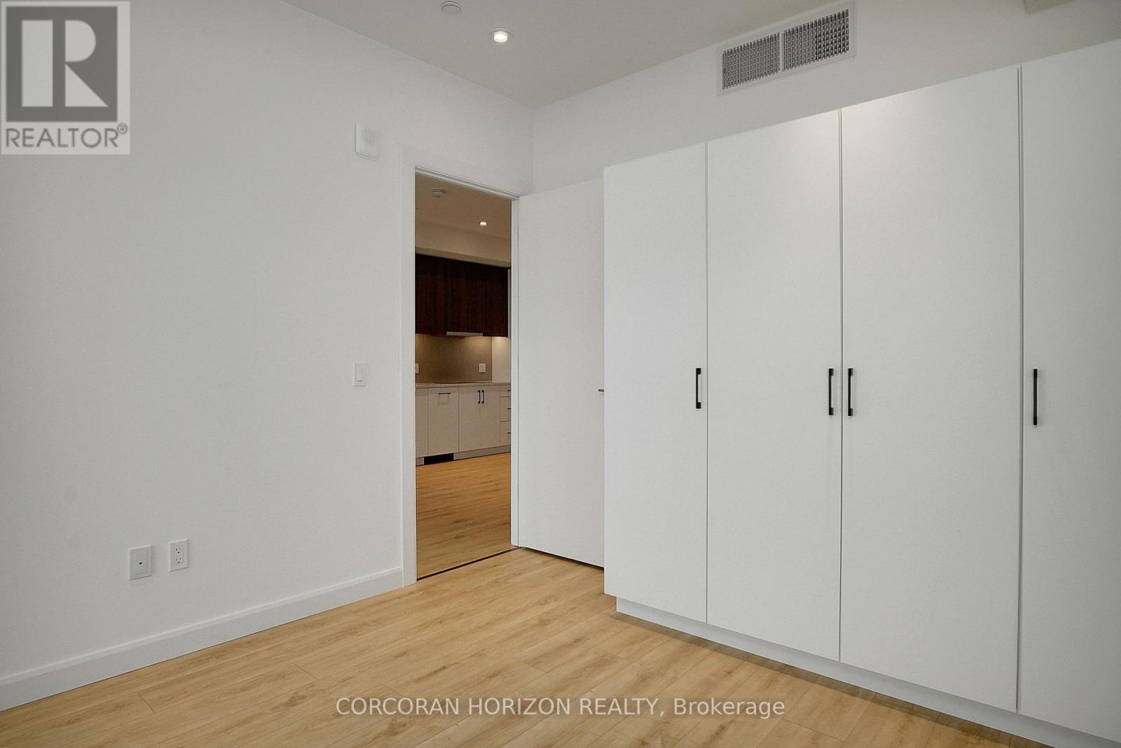 1602 - 741 King Street W, Kitchener, Ontario  N2G 1C8 - Photo 15 - X12813460