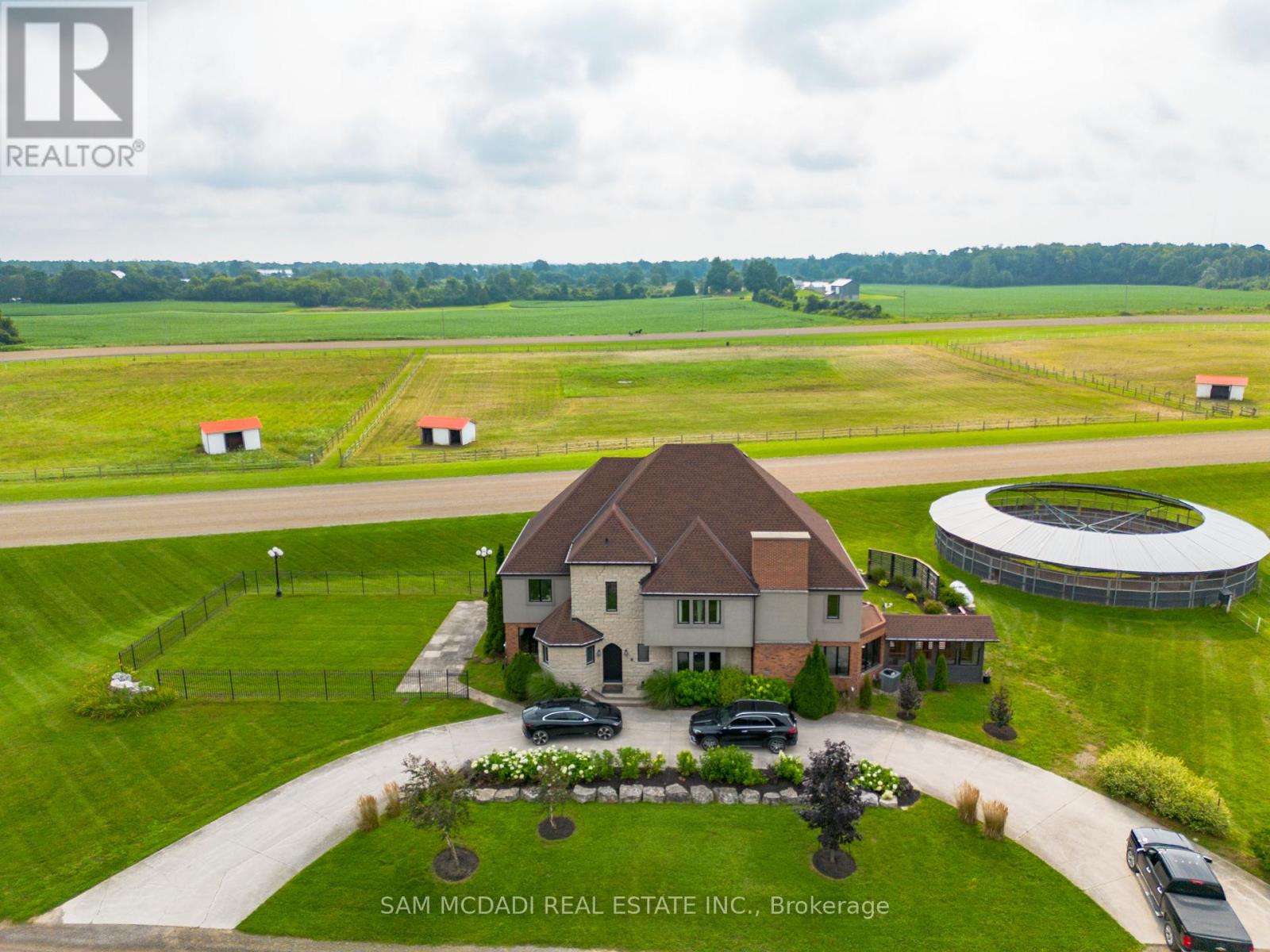 1046 Concession 6 Road W, Hamilton, Ontario  L0R 1V0 - Photo 3 - X12813514