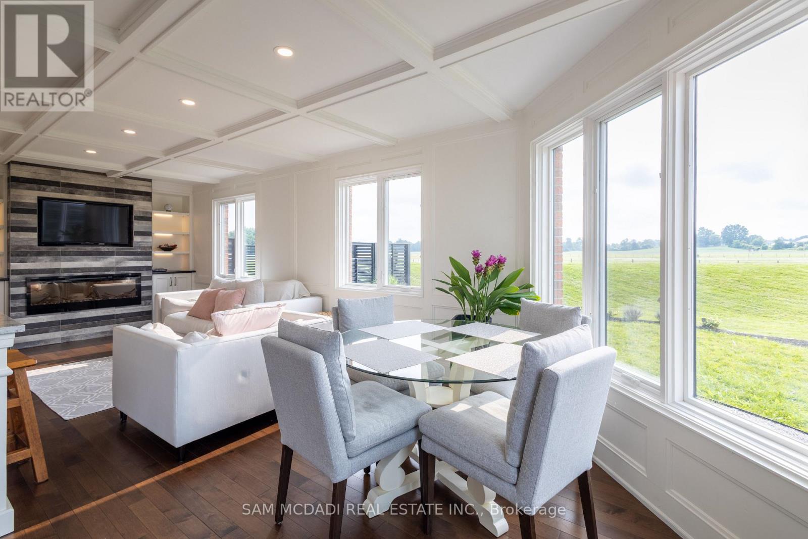 1046 Concession 6 Road W, Hamilton, Ontario  L0R 1V0 - Photo 7 - X12813514