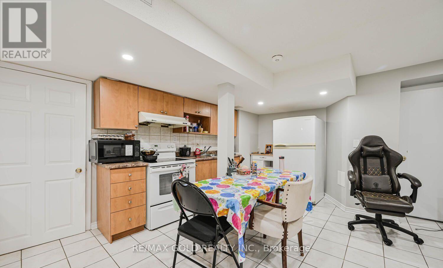 44 Ribbon Drive, Brampton, Ontario  L6R 2C5 - Photo 36 - W12811716