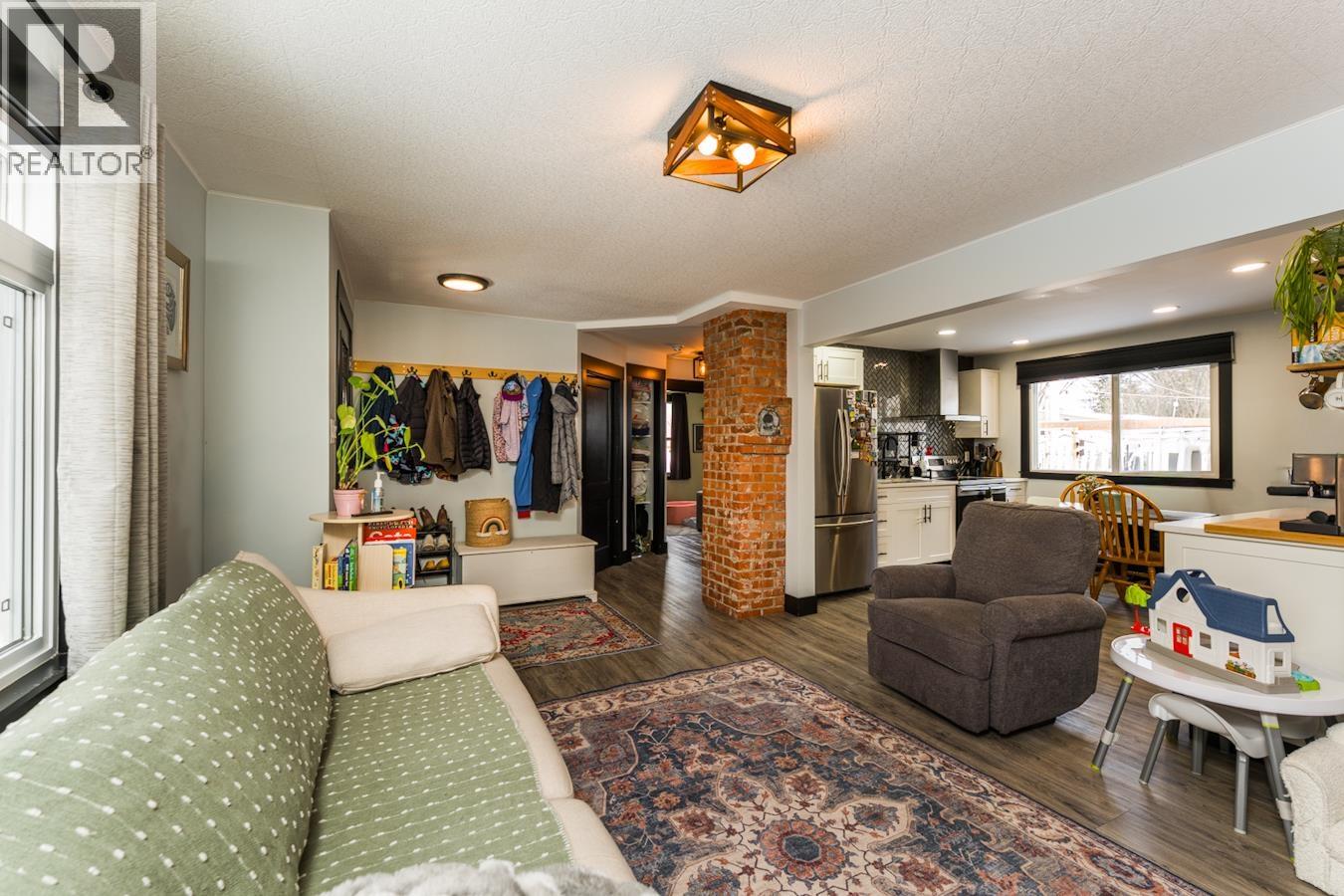 1610 Elm Street, Prince George, British Columbia  V2L 1C8 - Photo 10 - R3092663