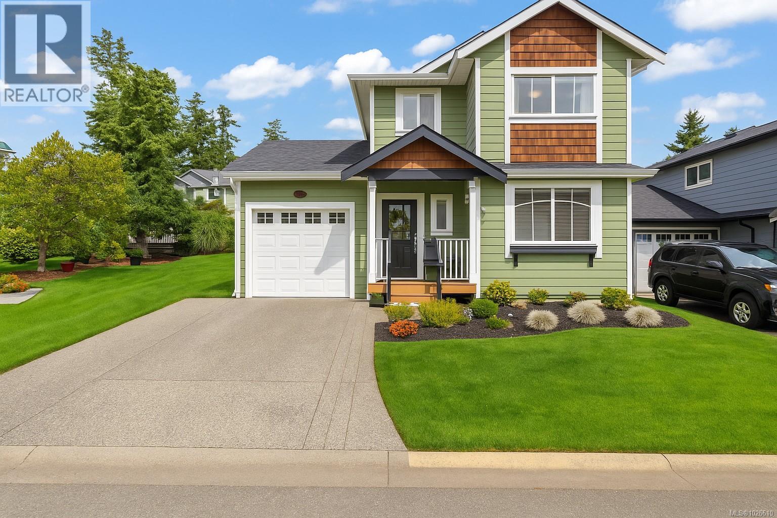 8 Newstead Cres, View Royal, British Columbia  V9B 6L4 - Photo 2 - 1026610