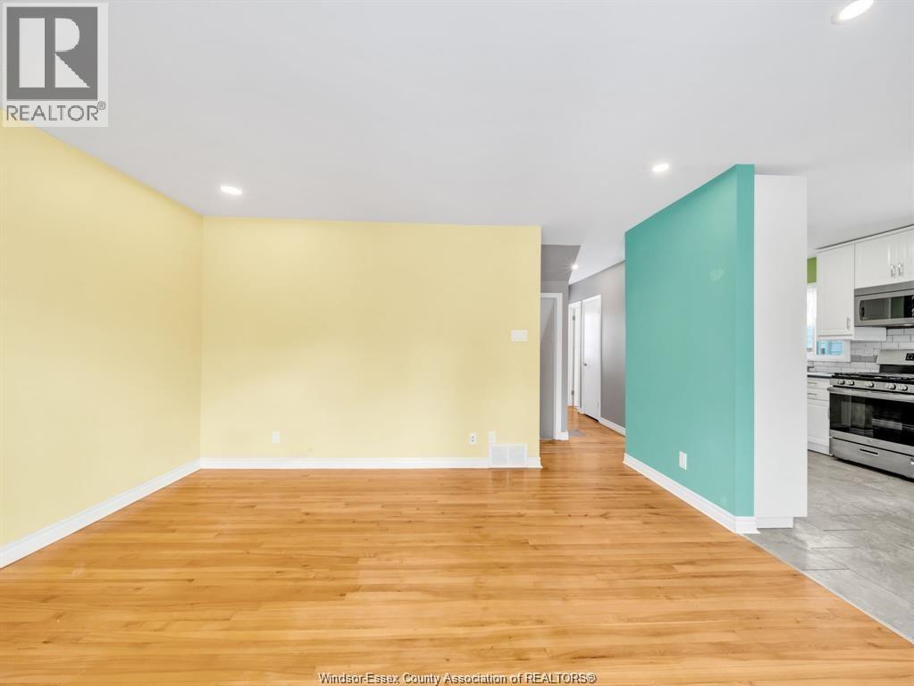 1484 Francois, Windsor, Ontario  N8Y 4L4 - Photo 3 - 26003791