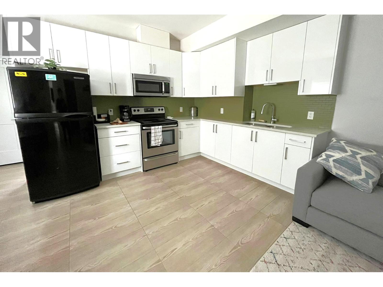 2237 Windsail Place, Squamish, British Columbia  V8B 0T6 - Photo 29 - R3080598