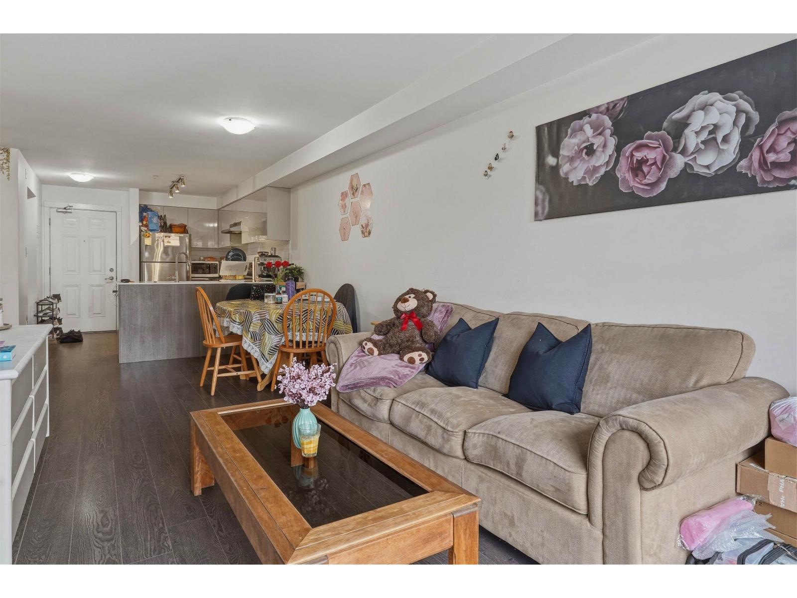 313 10688 140 Street, Surrey, British Columbia  V3T 0M6 - Photo 4 - R3092281