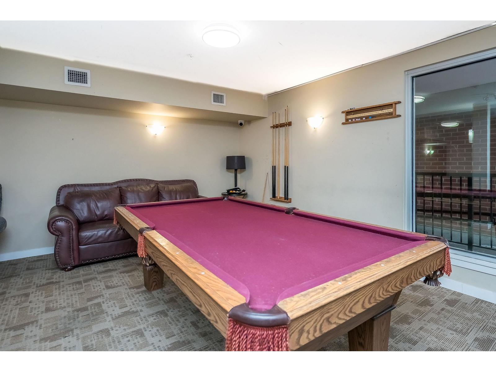 313 10688 140 Street, Surrey, British Columbia  V3T 0M6 - Photo 17 - R3092281