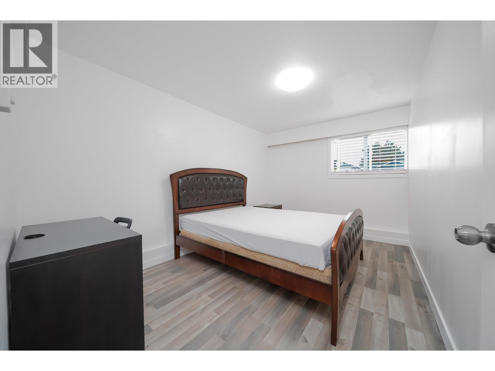 7111 Cavelier Court, Richmond, British Columbia  V7C 4J7 - Photo 27 - R3092460