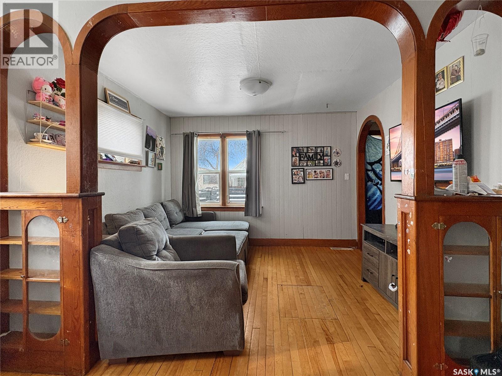 1062 104th Street, North Battleford, Saskatchewan  S9A 1N4 - Photo 8 - SK028996