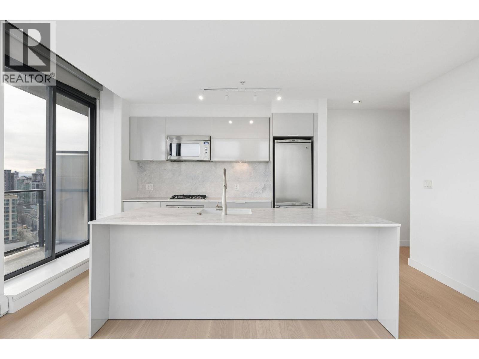 2904 108 W Cordova Street, Vancouver, British Columbia  V6B 0G5 - Photo 3 - R3092685