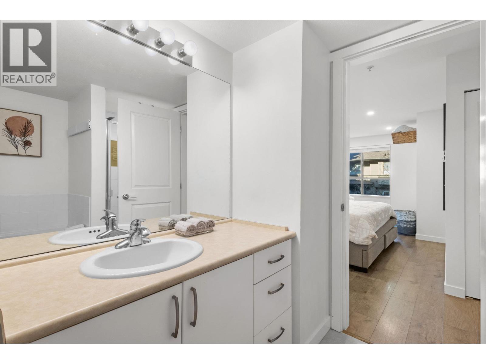 201 200 Klahanie Drive, Port Moody, British Columbia  V3H 5K7 - Photo 13 - R3092696