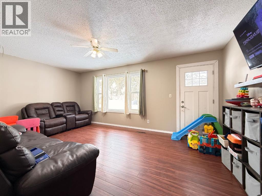 511 Main Street, Maidstone, Saskatchewan  S0M 1M0 - Photo 9 - A2288388