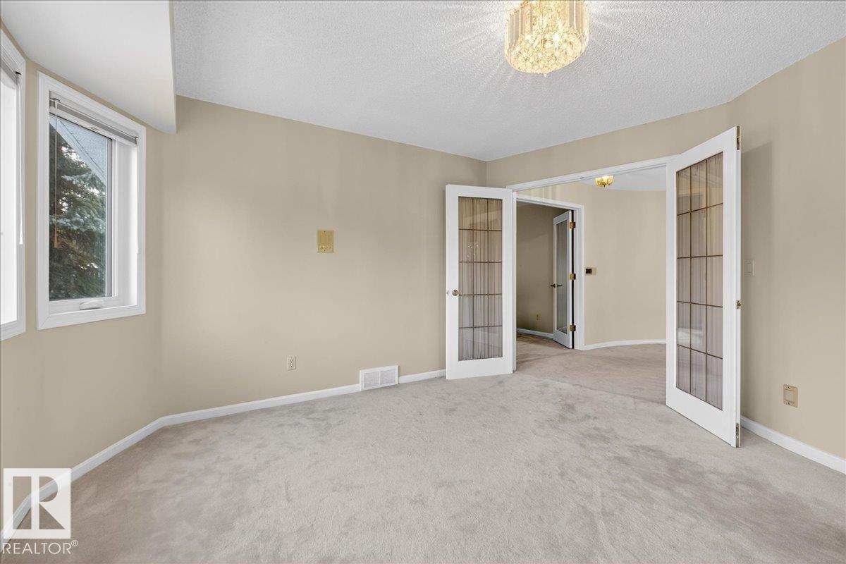 470 Rooney Cr Nw, Edmonton, Alberta  T6R 1C8 - Photo 46 - E4474220