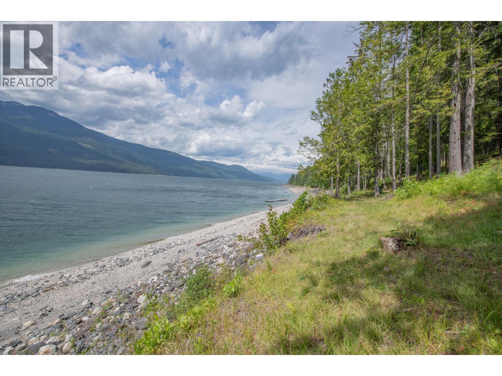 1710 6 Highway, Nakusp, British Columbia  V0G 1R1 - Photo 72 - 10357695