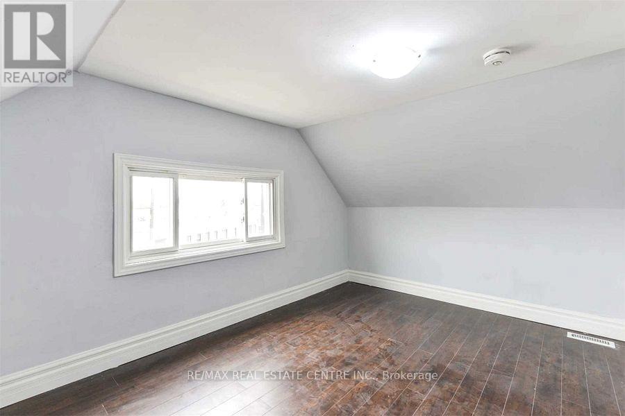 439 Wentworth Street N, Hamilton, Ontario  L8L 5W6 - Photo 26 - X12813264