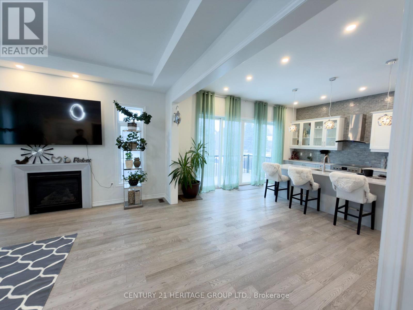 24 Alf Neely Way, Newmarket, Ontario  L3Y 0C6 - Photo 14 - N12813536