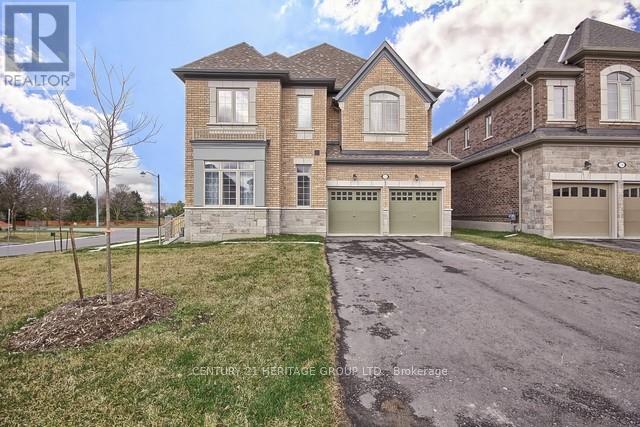 24 Alf Neely Way, Newmarket, Ontario  L3Y 0C6 - Photo 2 - N12813536