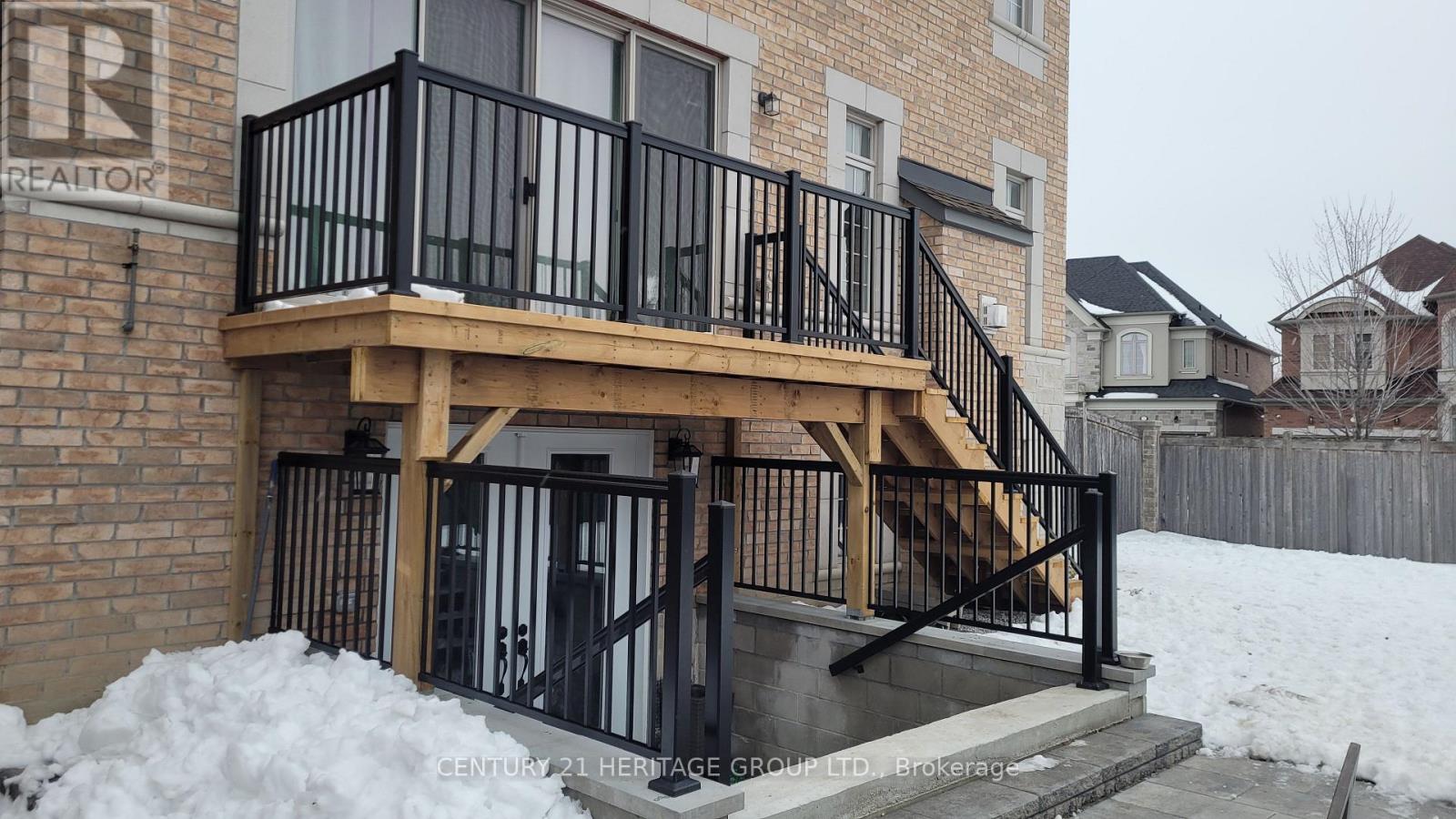 24 Alf Neely Way, Newmarket, Ontario  L3Y 0C6 - Photo 4 - N12813536