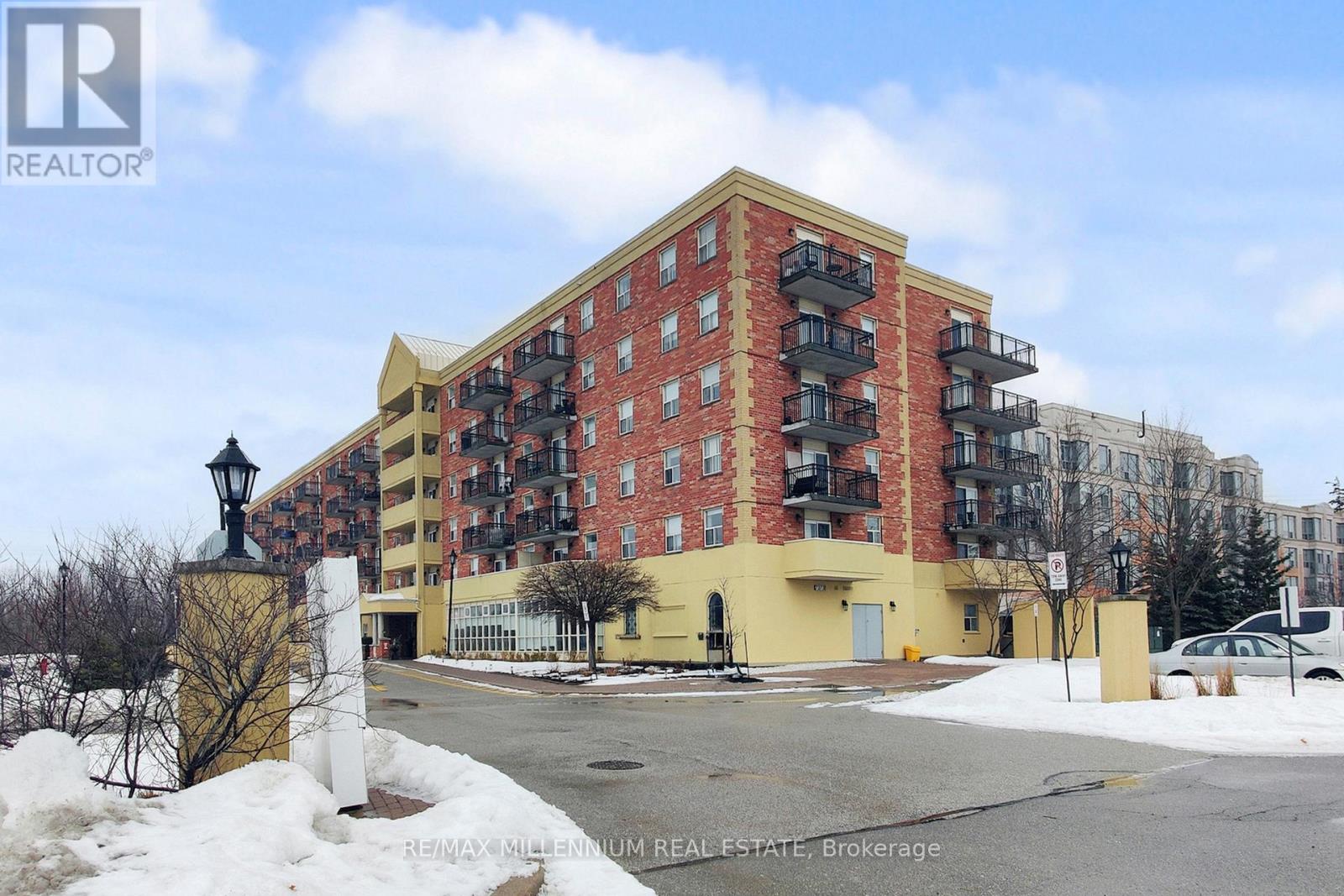 619 - 7373 MARTINGROVE ROAD, Vaughan, Ontario