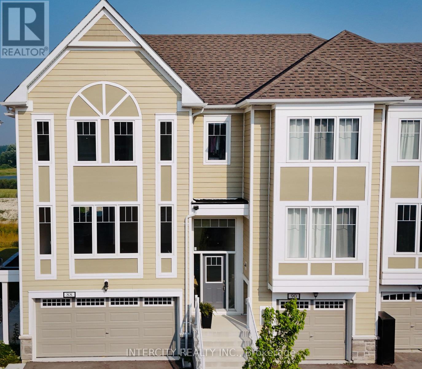 88 Sandhill Crane Drive, Wasaga Beach, Ontario  L9Z 0K4 - Photo 2 - S12813564