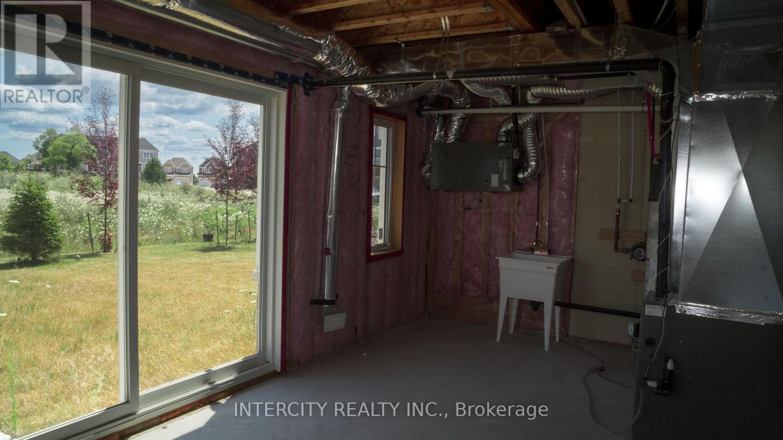 88 Sandhill Crane Drive, Wasaga Beach, Ontario  L9Z 0K4 - Photo 22 - S12813564