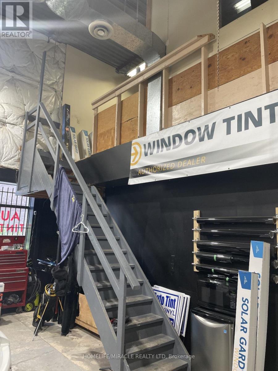 13 - 25 Fisherman Drive, Brampton, Ontario  L7A 1C9 - Photo 3 - W12813558