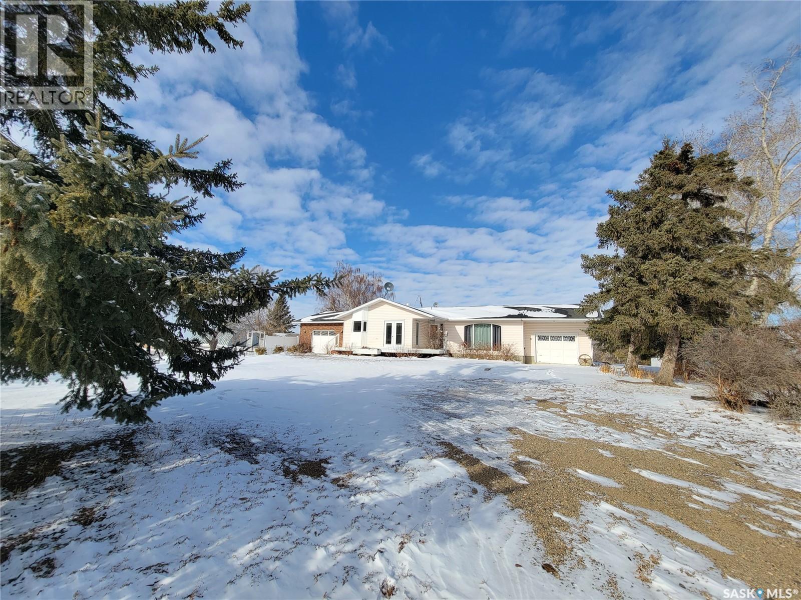 Carter Acreage, Grass Lake Rm No. 381, Saskatchewan